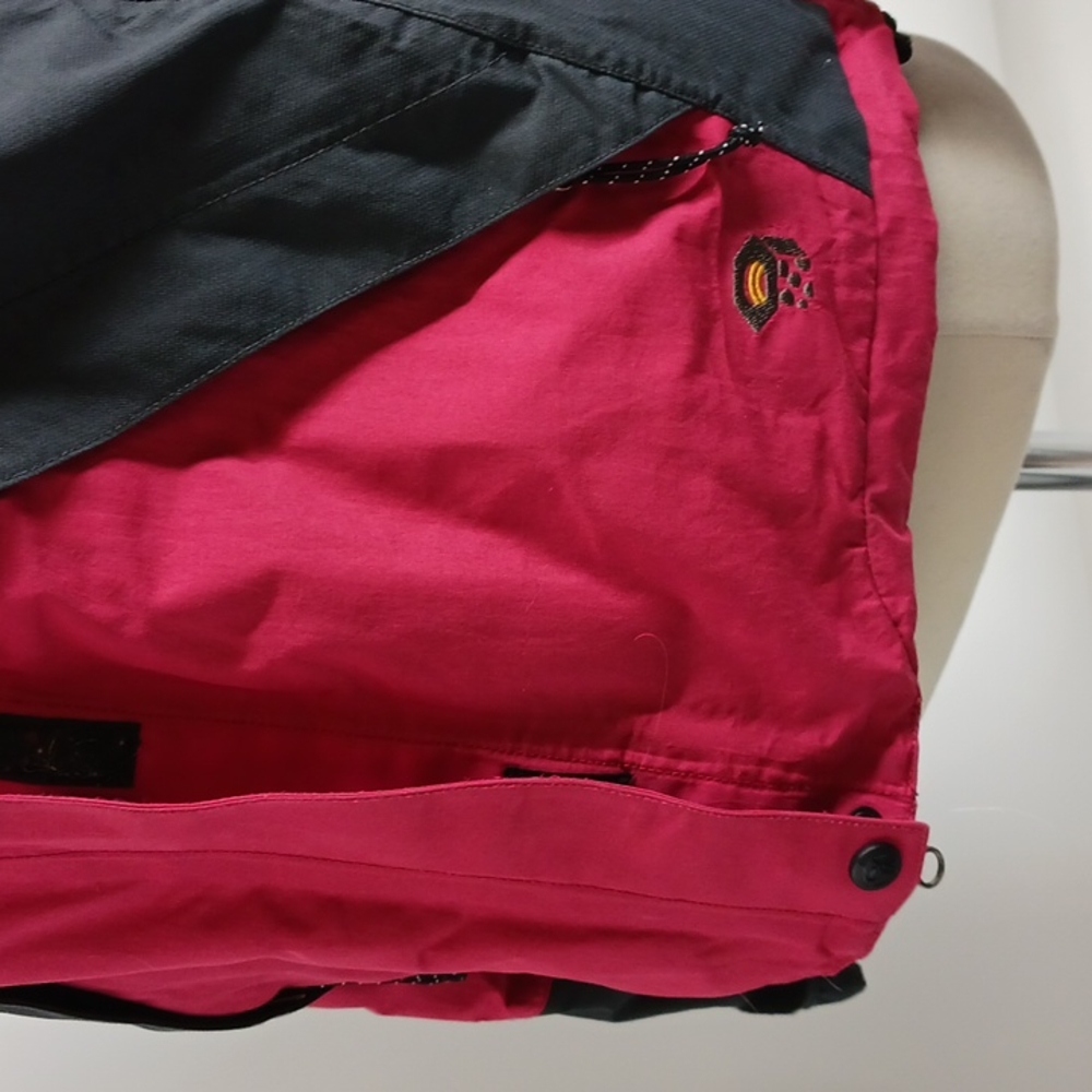 Mountain Hardware Red Light Weight Jacket With Ho… - image 3